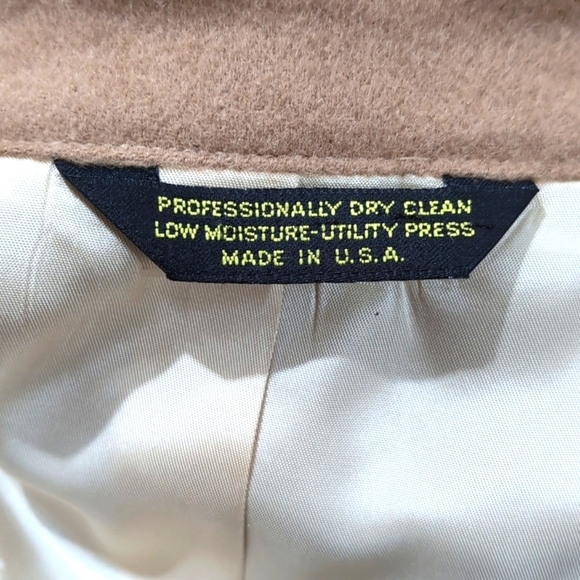 Van Julian Wool  Fully Lined Camel Color Sports Jacket / Blazer - Size 40R - Picture 7 of 9